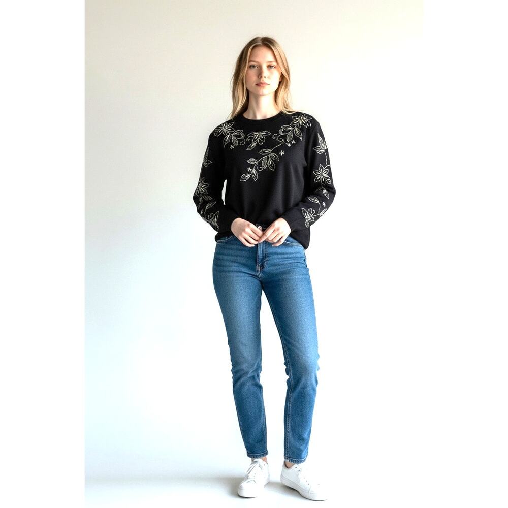 Alfred Dunner Black Sweater Floral Embroidery Rhinestones Petite Small